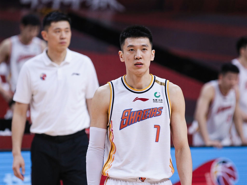 多位球员展 多位球员展